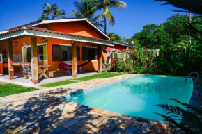 Casa com piscina em Boiçucanga